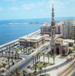 حكاية مسجد محطة الرمل.. القائد إبراهيم أيقونة الإسكندرية التي تعانق التاريخ وتفتح أبواب السماء في رمضان