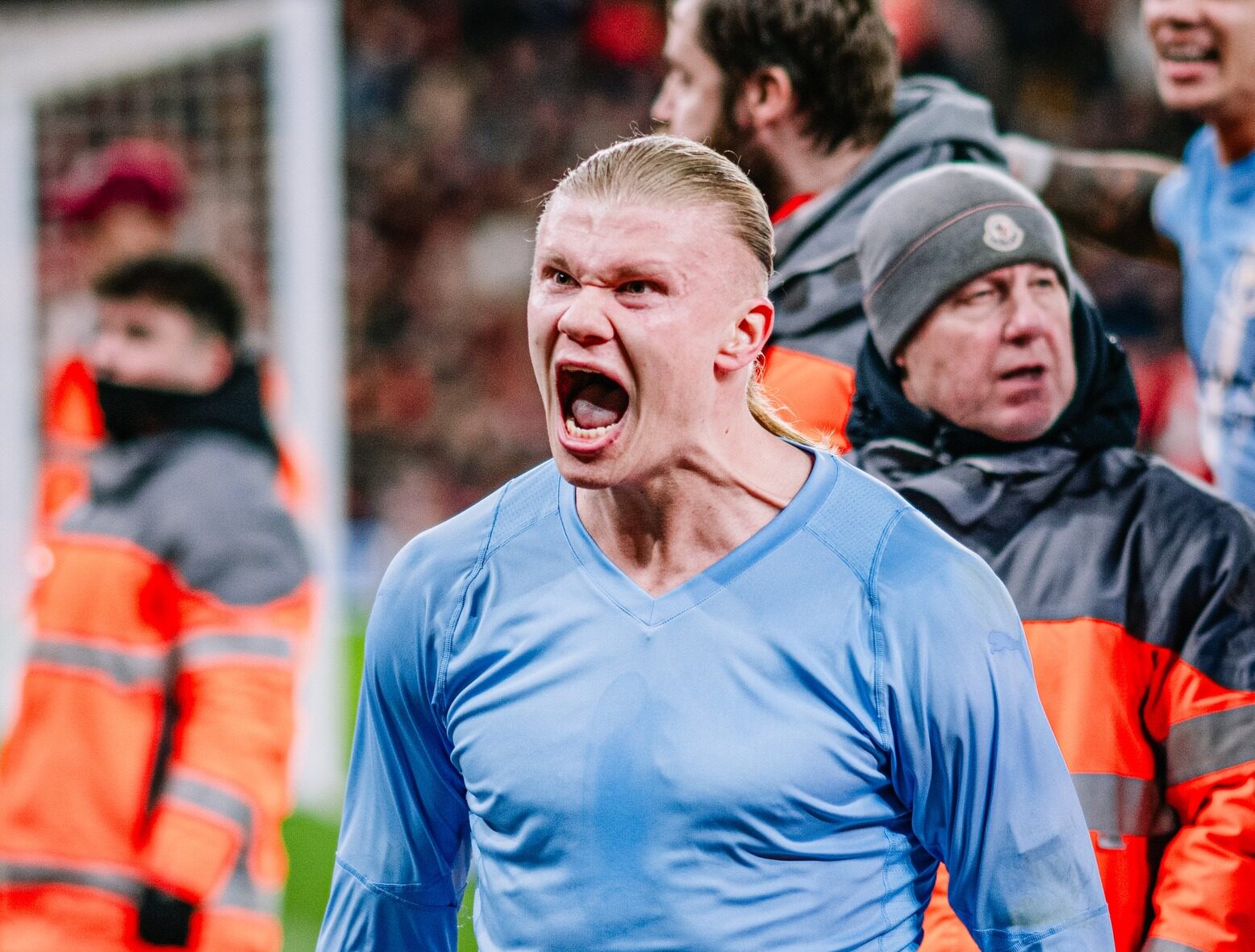 هالاند يتصدر القائمة قبل الجولة 27.. صراع مشتعل على لقب هداف البريميرليج