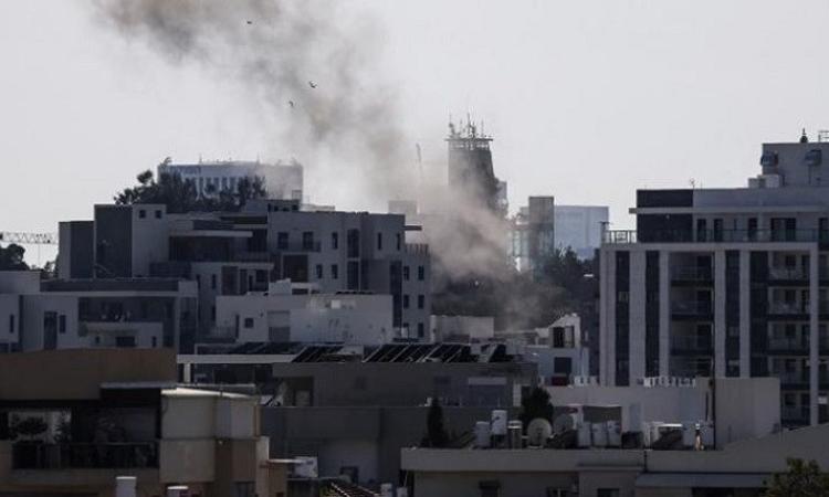 يديعوت أحرونوت: ارتفاع جنوني في إيجارات الشقق المزودة بغرف آمنة داخل إسرائيل 1 يديعوت أحرونوت: ارتفاع جنوني في إيجارات الشقق المزودة بغرف آمنة داخل إسرائيل