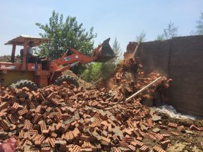 إزالة فورية لمخالفات بناء جسيمة في المحلة الكبرى.. والحكومة تؤكد: لا تهاون مع المخالفين