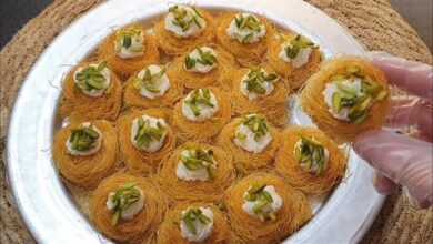 طريقة عمل كنافة عش البلبل بالكريمة والفستق في البيت