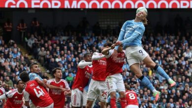 مانشستر سيتي يحسم قمة الدوري الإنجليزي أمام أرسنال 2-1 ويشعل صراع الصدارة