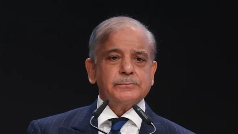 باكستان تؤكد استمرار وقف إطلاق النار بين واشنطن وطهران.. وترامب يلوّح بتصعيد جديد ضد إيران 1 باكستان تؤكد استمرار وقف إطلاق النار بين واشنطن وطهران.. وترامب يلوّح بتصعيد جديد ضد إيران