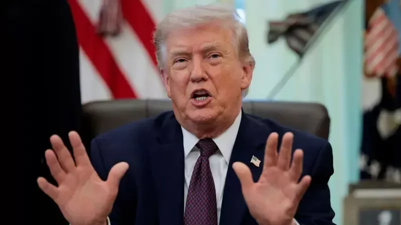 تصريحات ترامب حول إيران ومضيق هرمز.. تحركات دولية لتأمين الملاحة العالمية