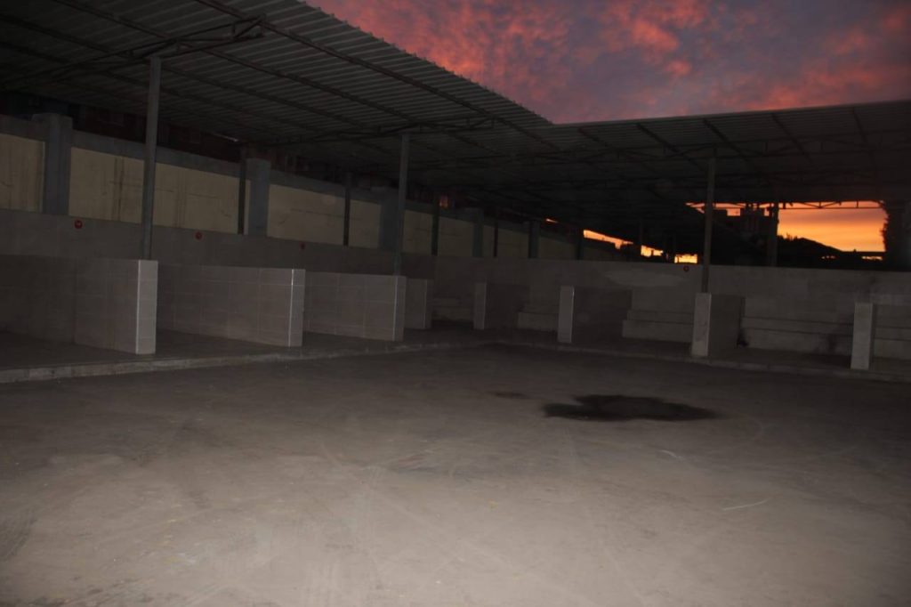 خلال جولة بالقناطر الخيرية.. محافظ القليوبية يدرس نقل الأسواق العشوائية من شارع الحرية إلى السوق الحضاري 6 خلال جولة بالقناطر الخيرية.. محافظ القليوبية يدرس نقل الأسواق العشوائية من شارع الحرية إلى السوق الحضاري