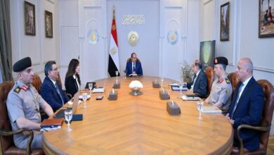 الرئيس السيسي يتابع مشروعات الإسكان والتنمية العمرانية ويؤكد ضرورة الالتزام بالجداول الزمنية