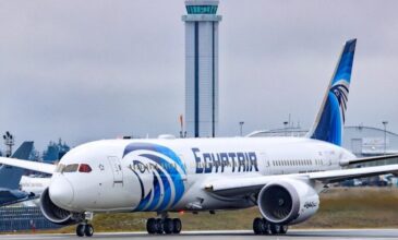 مصر للطيران تُعلن تطبيق التوقيت الصيفي وتدعو الركاب لمراجعة مواعيد الرحلات