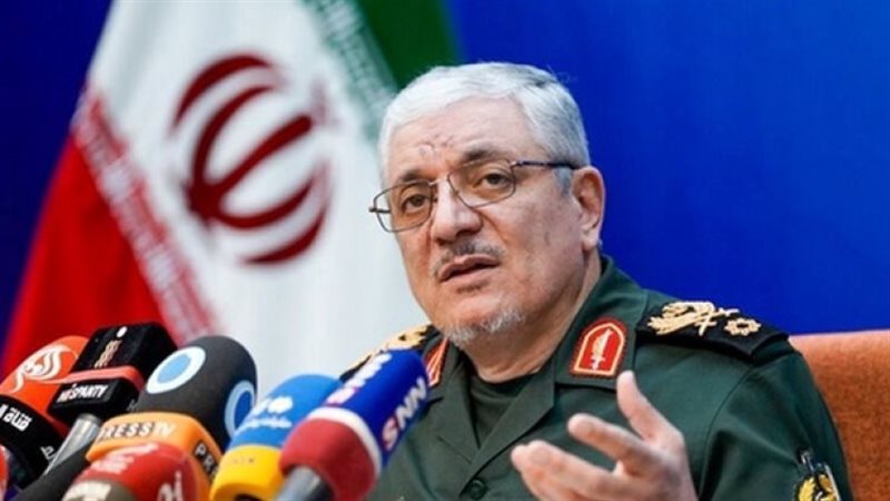 إيران تتوعد برد قوي على أي هجوم.. وواشنطن تلوّح بالخيار العسكري
