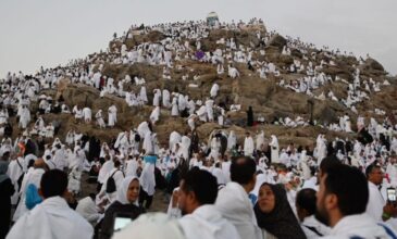وزارة السياحة تتابع تصعيد أكثر من 40 ألف حاج إلى عرفات وسط استعدادات مكثفة