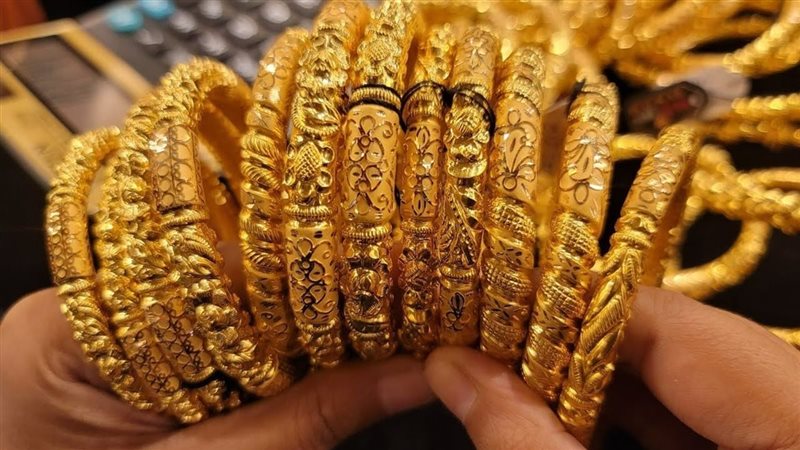 استقرار أسعار الذهب في السعودية خلال التعاملات المسائية.. وتوقعات بمستويات قياسية في 2026