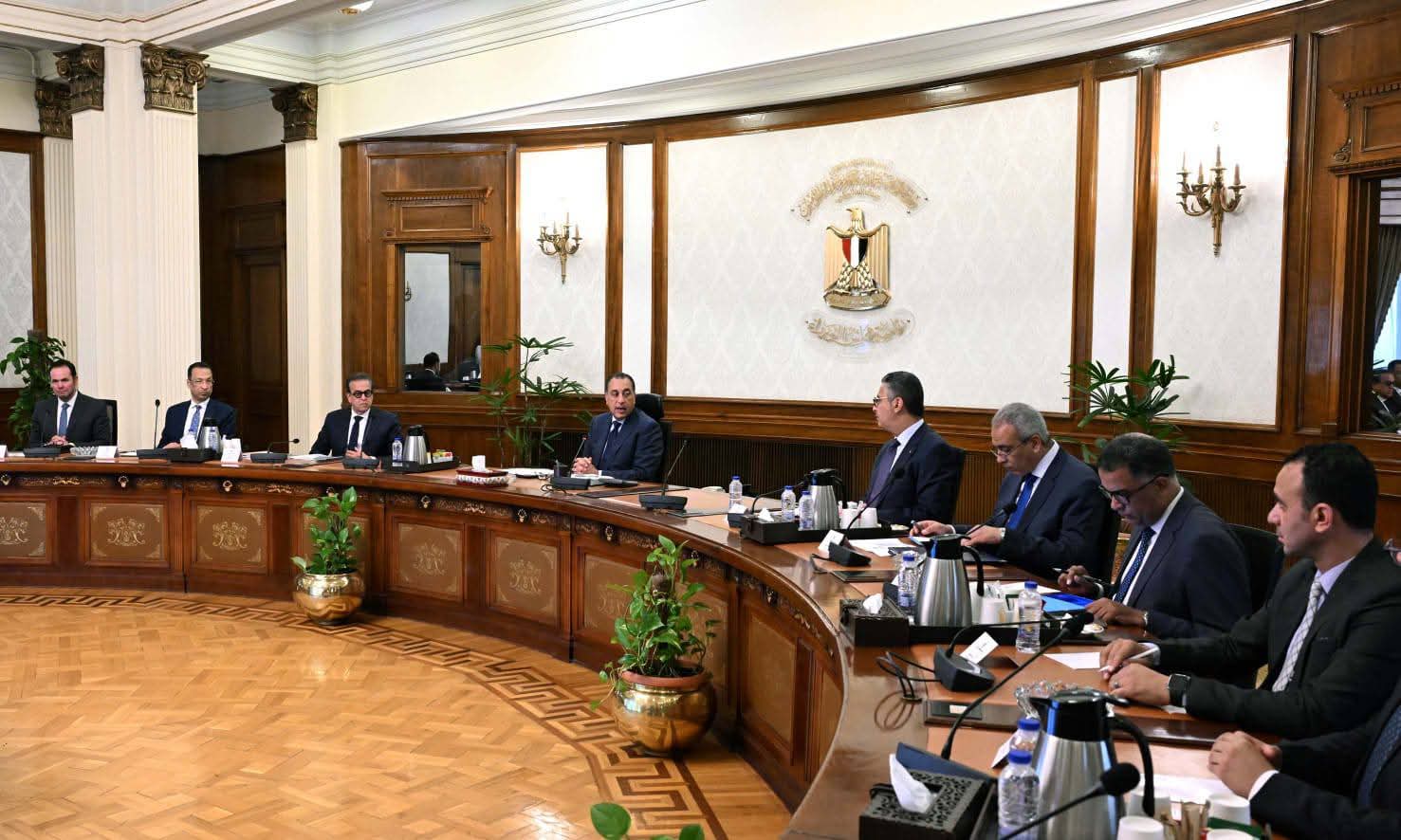 رئيس الوزراء يتابع منظومة كارت الخدمات الحكومية الموحد لتوحيد الدعم والخدمات للمواطنين