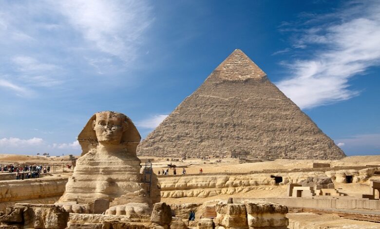 صحف أيرلندية: مصر وجهة سياحية متكاملة تجمع بين التاريخ والحداثة وتنوع التجارب