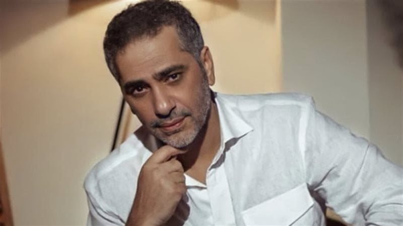 المحكمة العسكرية اللبنانية ترفع منع السفر عن فضل شاكر وتسلّمه جواز سفره