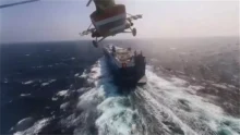 الجيش اليمني يعلن تدمير 3 زوارق حوثية محملة بالمتفجرات في البحر الأحمر