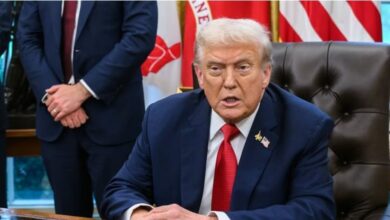 ترامب يتوعد إيران بضربة قوية ويؤكد تدمير منشآت في جزيرة خرج