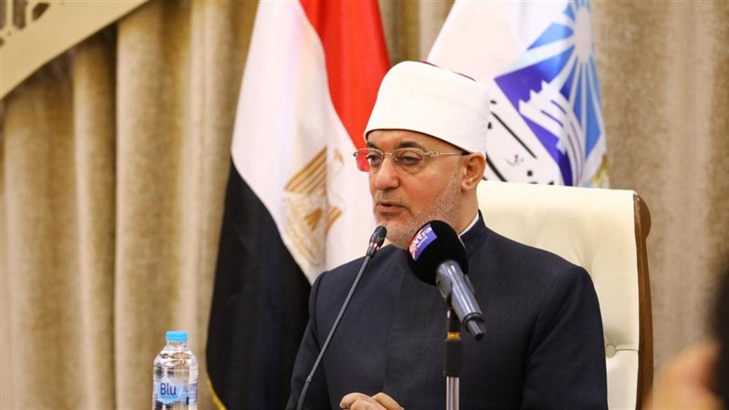 مفتي الجمهورية: تحديات عالمية متسارعة تهدد استقرار الأسرة ومؤتمر دار الإفتاء يقدم رؤى عملية لحماية الهوية