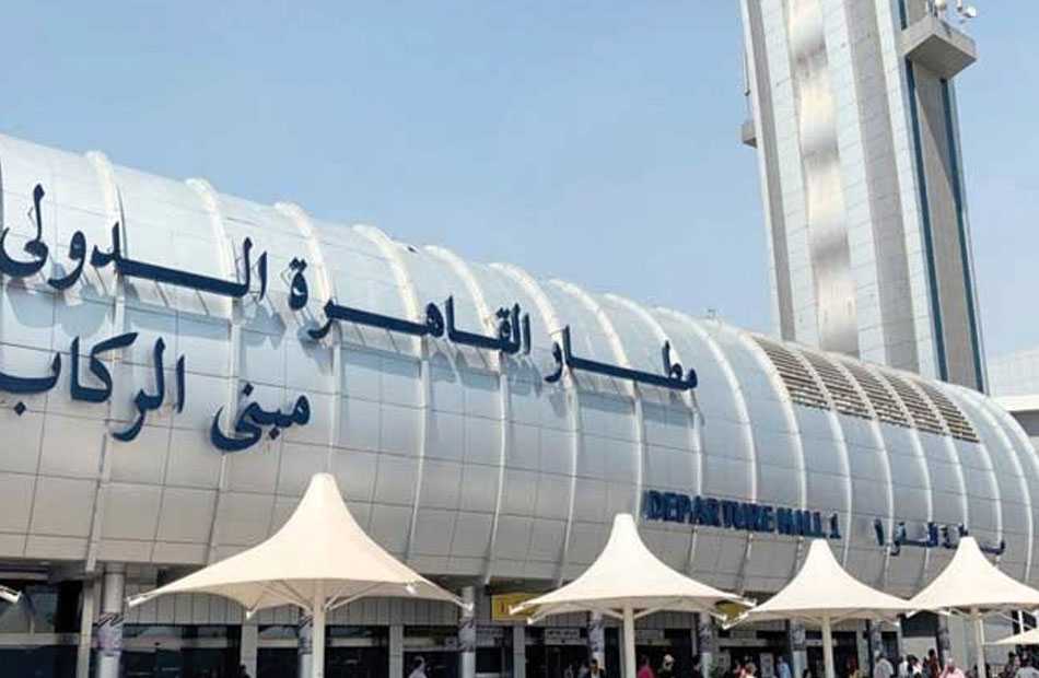 مدبولي يتابع تنفيذ مبنى الركاب الجديد بمطار القاهرة بطاقة 40 مليون مسافر سنويًا