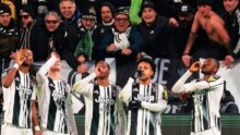 يوفنتوس وميلان يصلان ملعب أليانز استعدادًا لقمة الدوري الإيطالي