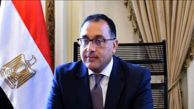 الحكومة تنهي العمل من المنزل وتوقف قرار الأحد أونلاين