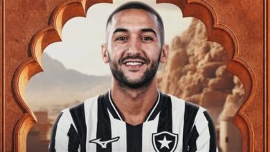 رسميًا.. حكيم زياش ينتقل إلى بوتافوجو البرازيلي حتى 2028