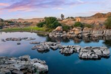 محافظ أسوان يرفع درجة الاستعداد القصوى لمواجهة الأمطار والسيول